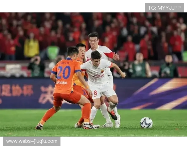 上海海港对阵中下游球队稳定性分析：关键绝杀铸就冠军